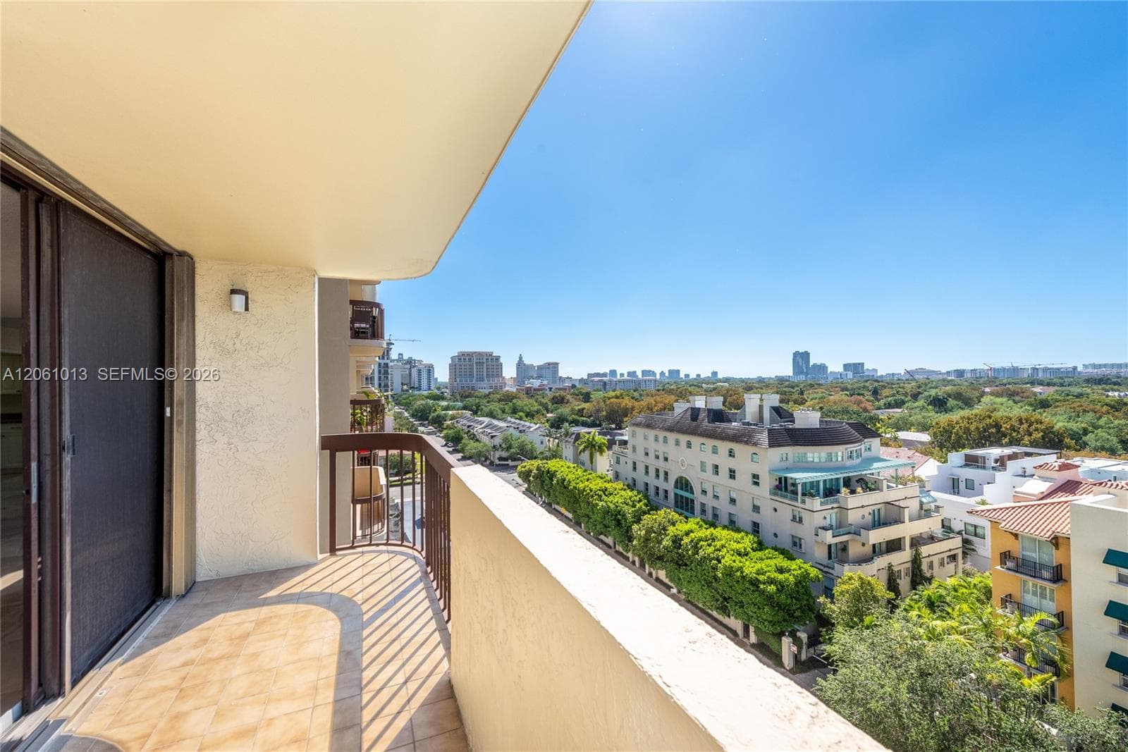600 Biltmore Way # 1014, Coral Gables, FL 33134 photo 2