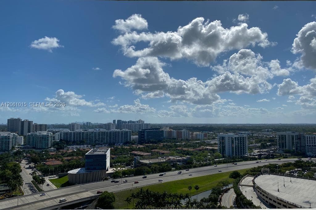 19501 W COUNTRY CLUB DR # 2305, Aventura, FL 33180