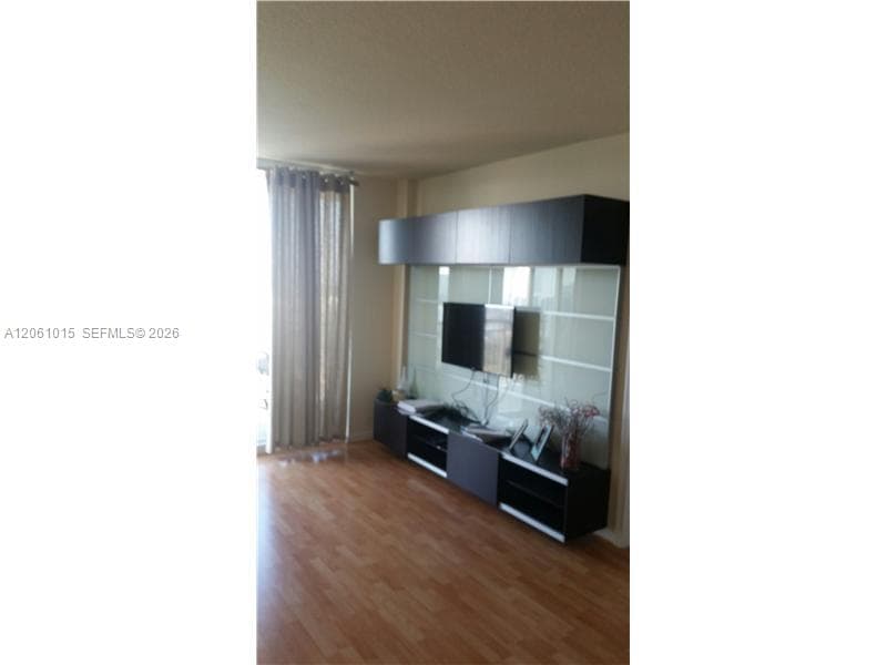 19501 W COUNTRY CLUB DR # 2305, Aventura, FL 33180 photo 5