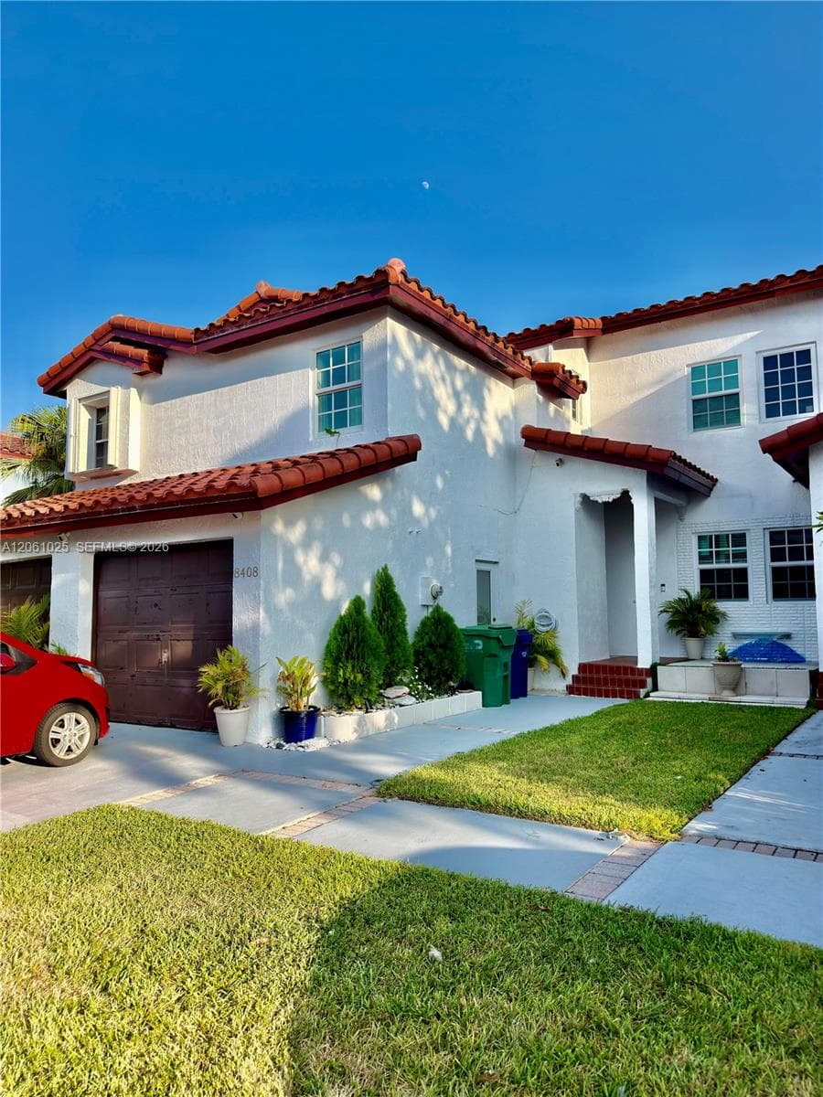 8408 SW 208th Ter, Cutler Bay, FL 33189 photo 3
