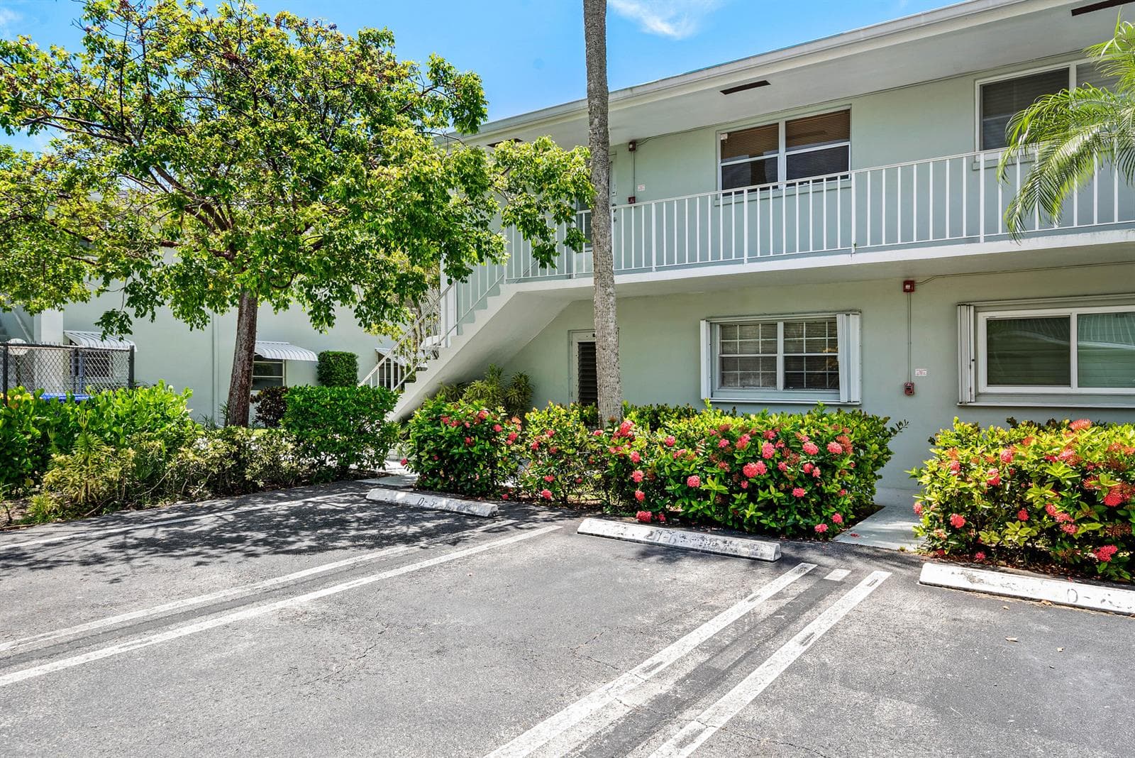 2360 SW 22nd Avenue # 402, Delray Beach, FL 33445 photo 3