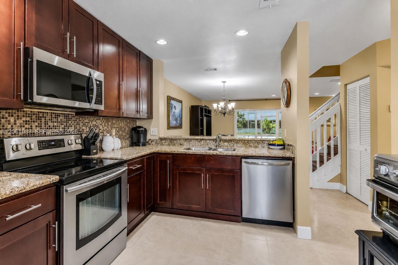 20822 NW 2nd St, Pembroke Pines, FL 33029 photo 4