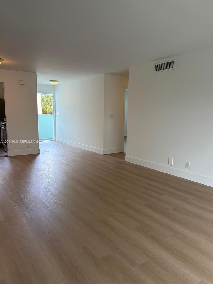 322 N Federal Hwy # 233, Deerfield Beach, FL 33441 photo 3