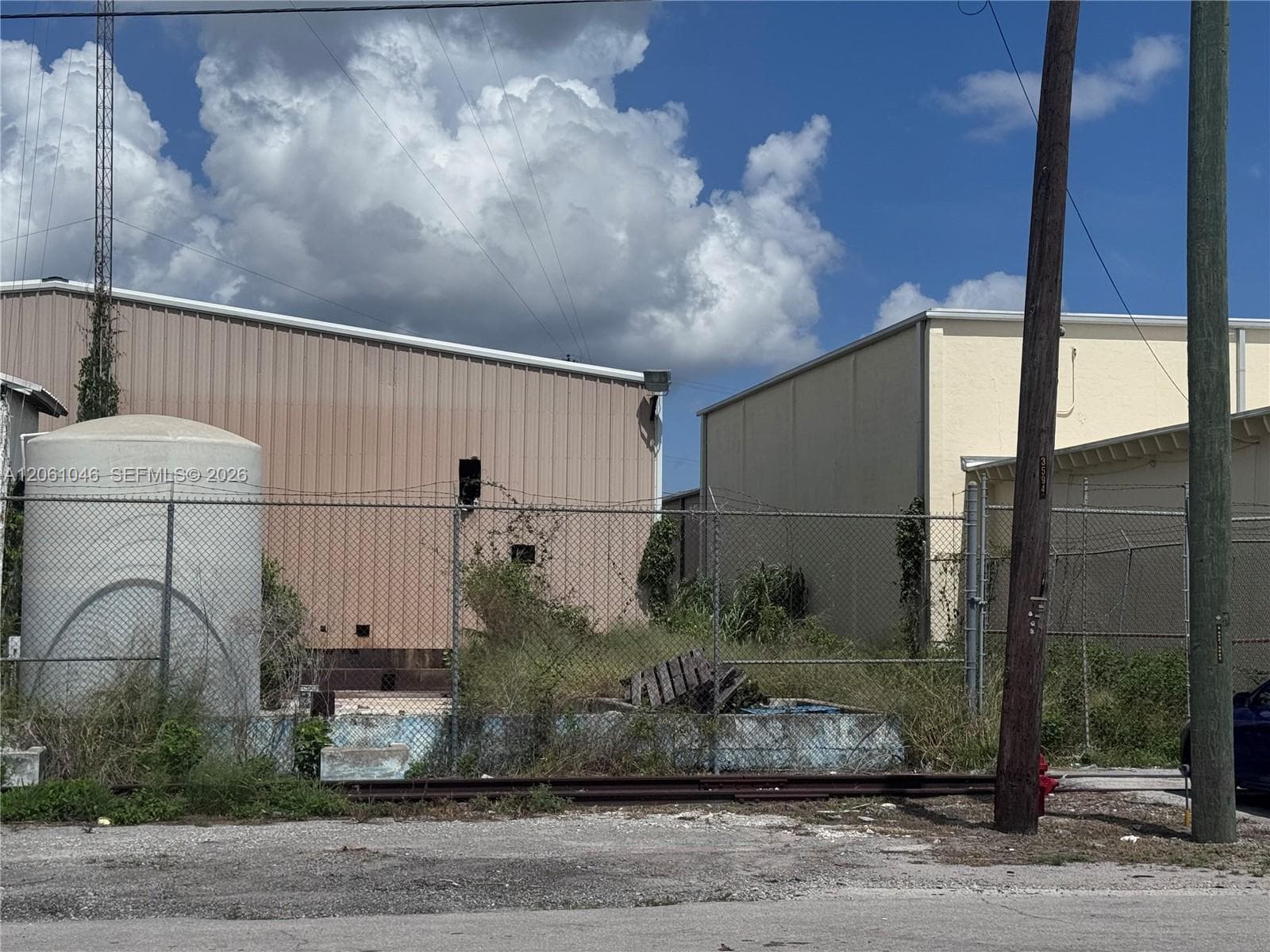 909 NW 13th St, Belle Glade, FL 33430 photo 3