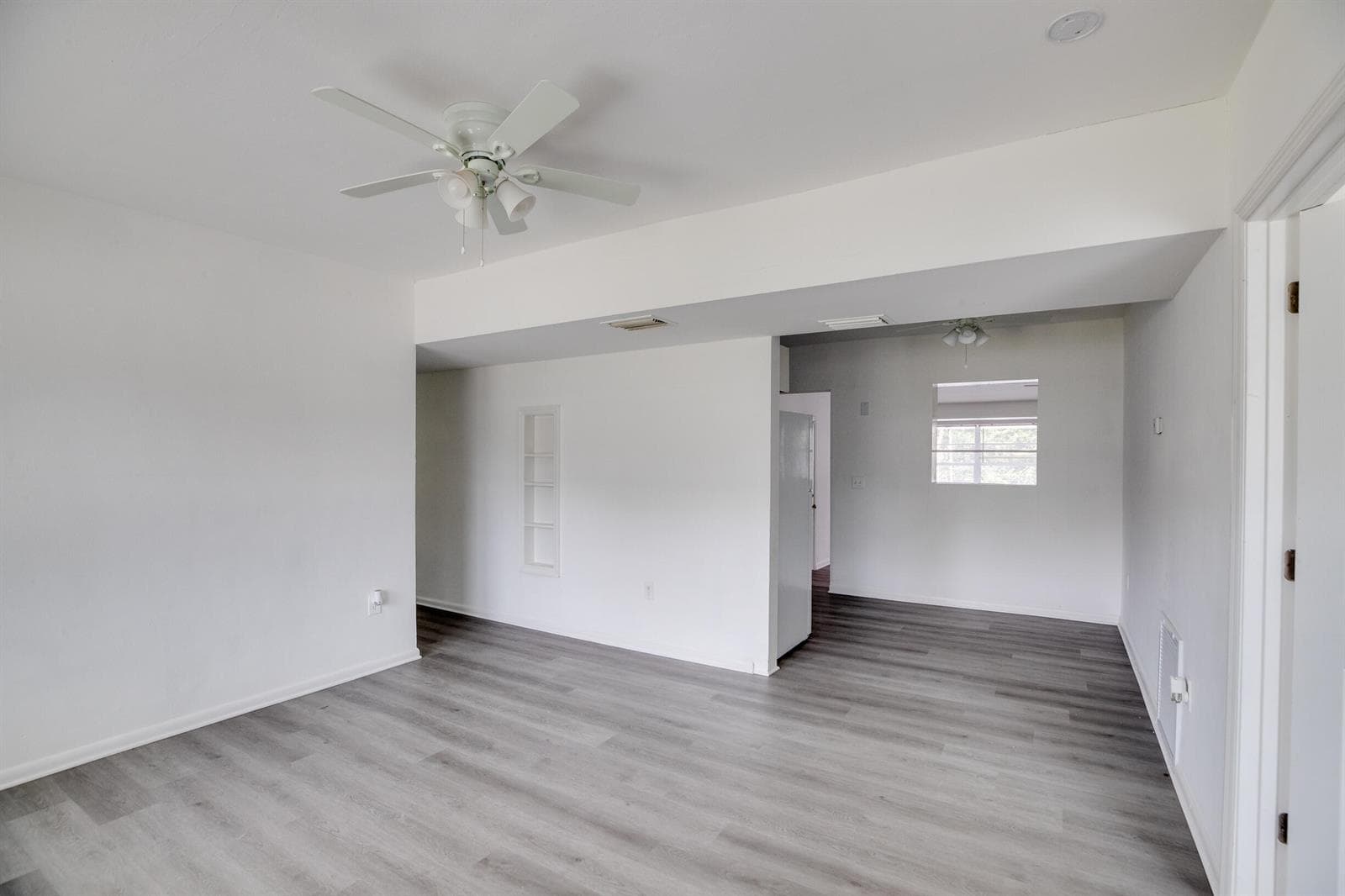 1625 30TH Avenue, Vero Beach, FL 32960 photo 4