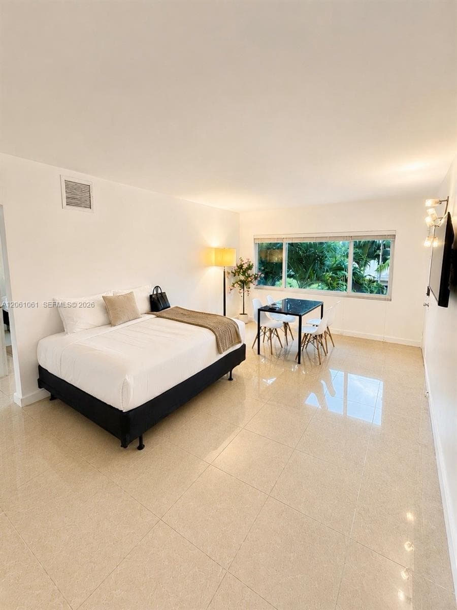 1050 94th St # 4, Bay Harbor Islands, FL 33154 photo 4