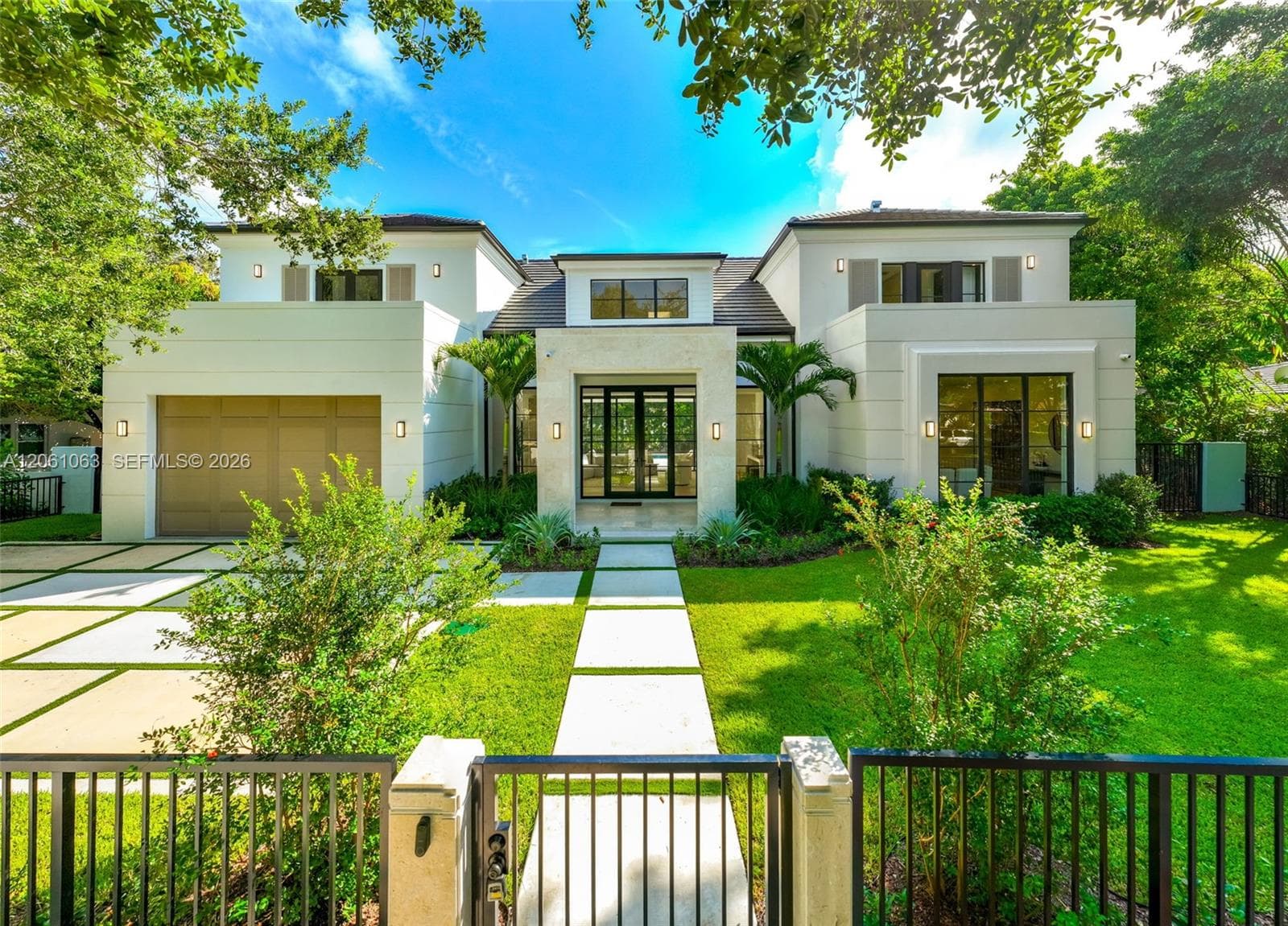 1220 S Alhambra Cir, Coral Gables, FL 33146 photo 4