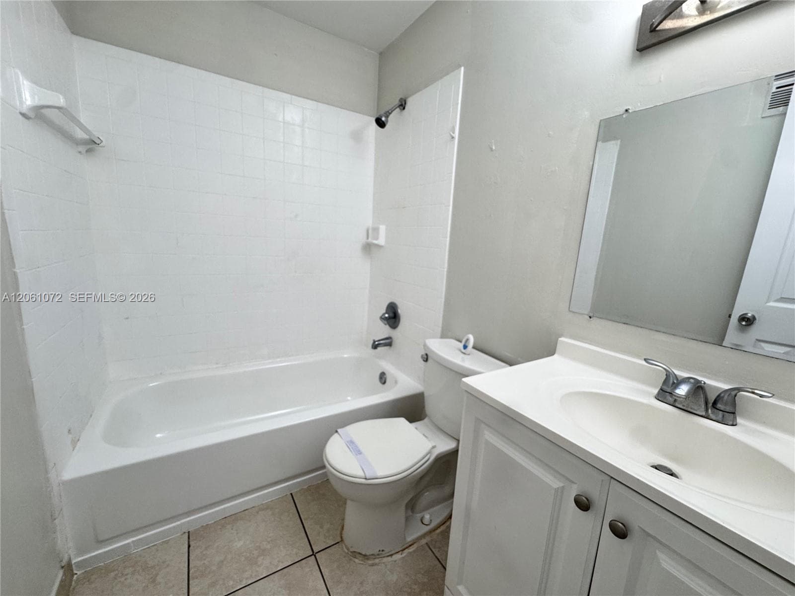 95 NE 41st St # J153, Oakland Park, FL 33334 photo 3