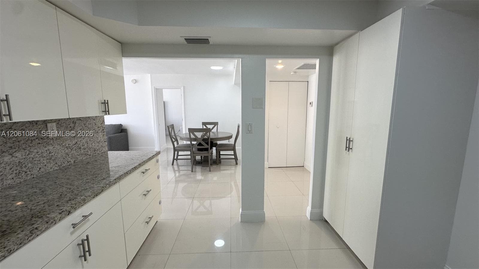 250 174th St # 1808, Sunny Isles Beach, FL 33160 photo 5
