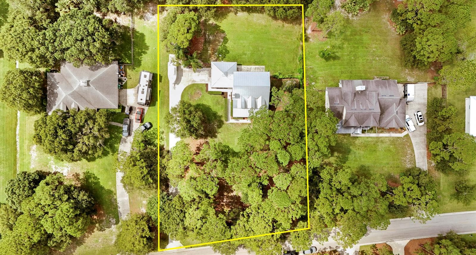 10635 Pine Needle Drive, Fort Pierce, FL 34945 photo 2