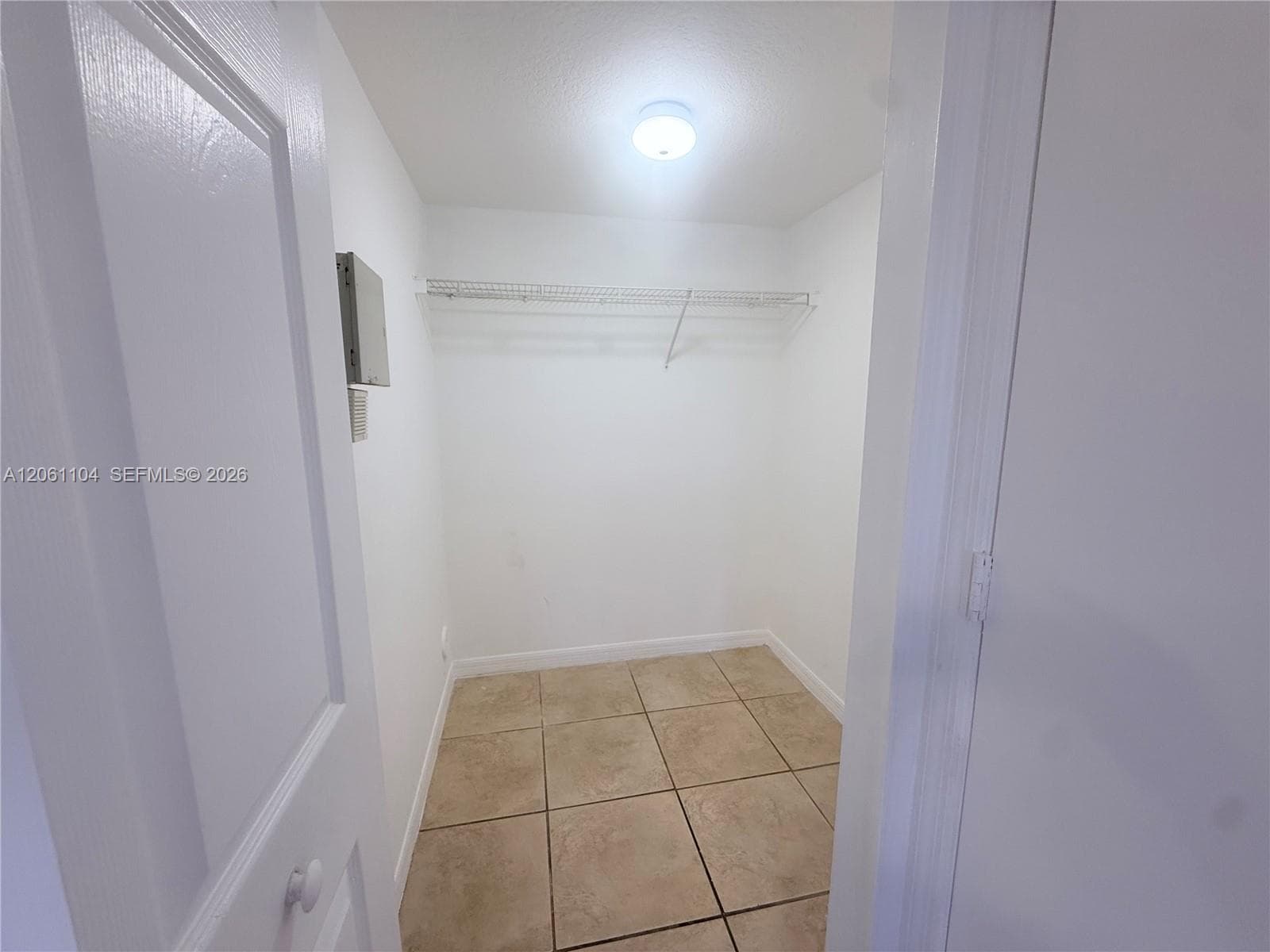 995 NE 34th Ave # 101, Homestead, FL 33033 photo 2