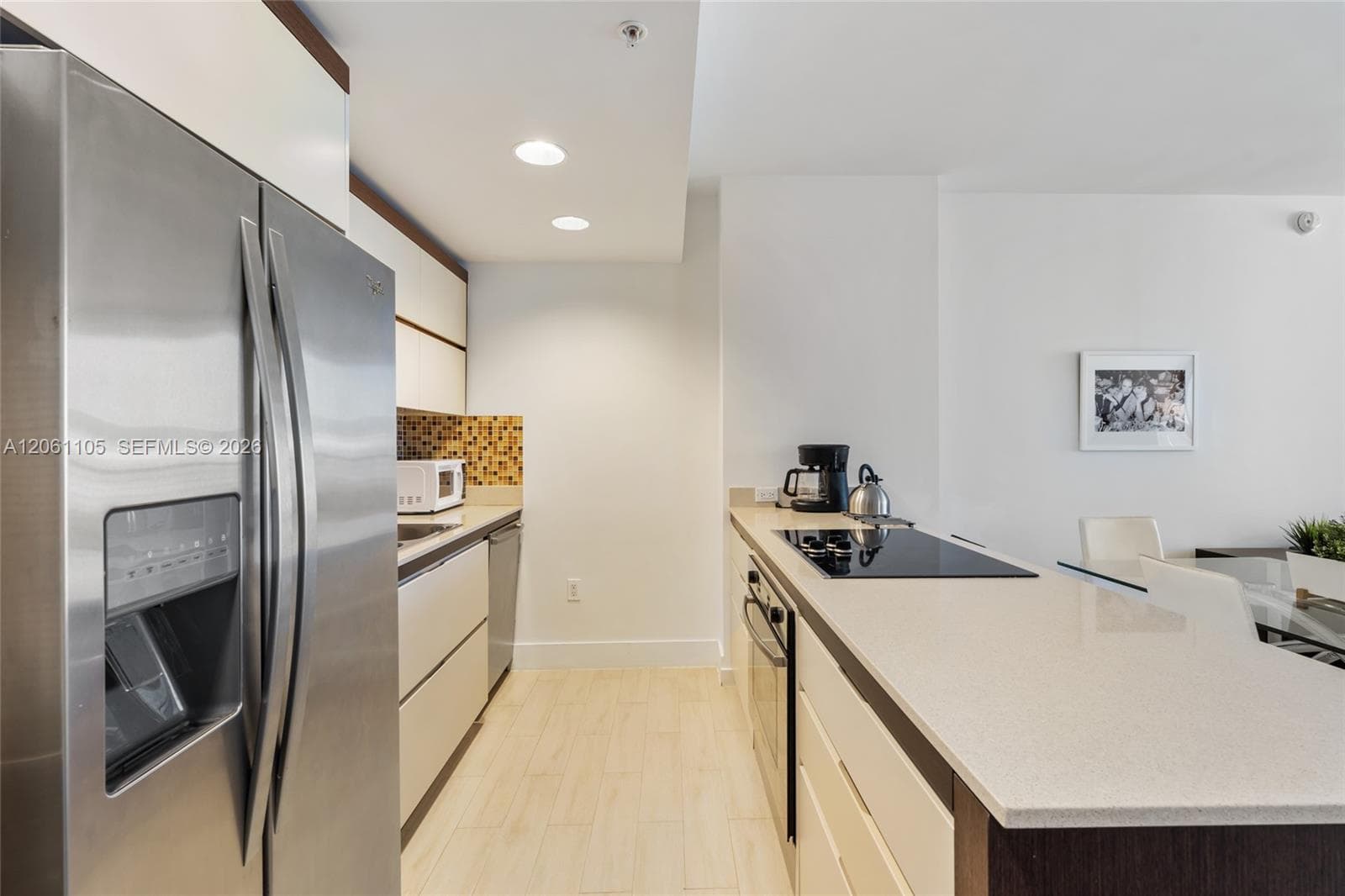 2155 Washington # 401, Miami Beach, FL 33139 photo 2
