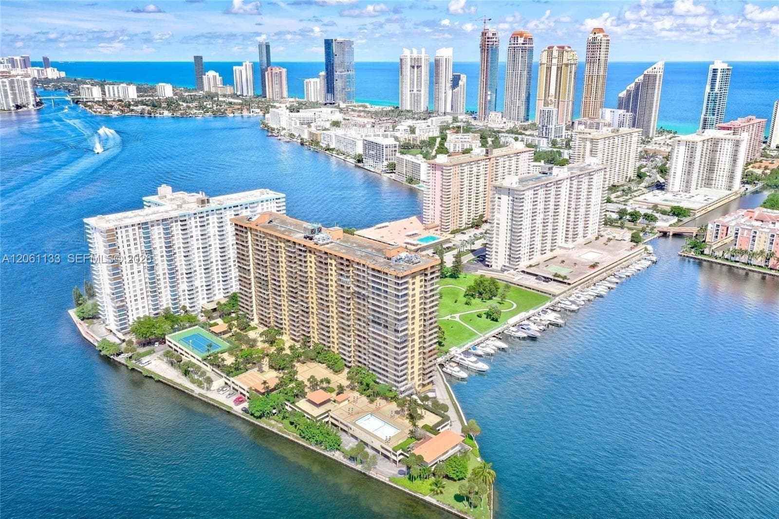 290 174th St # 617, Sunny Isles Beach, FL 33160