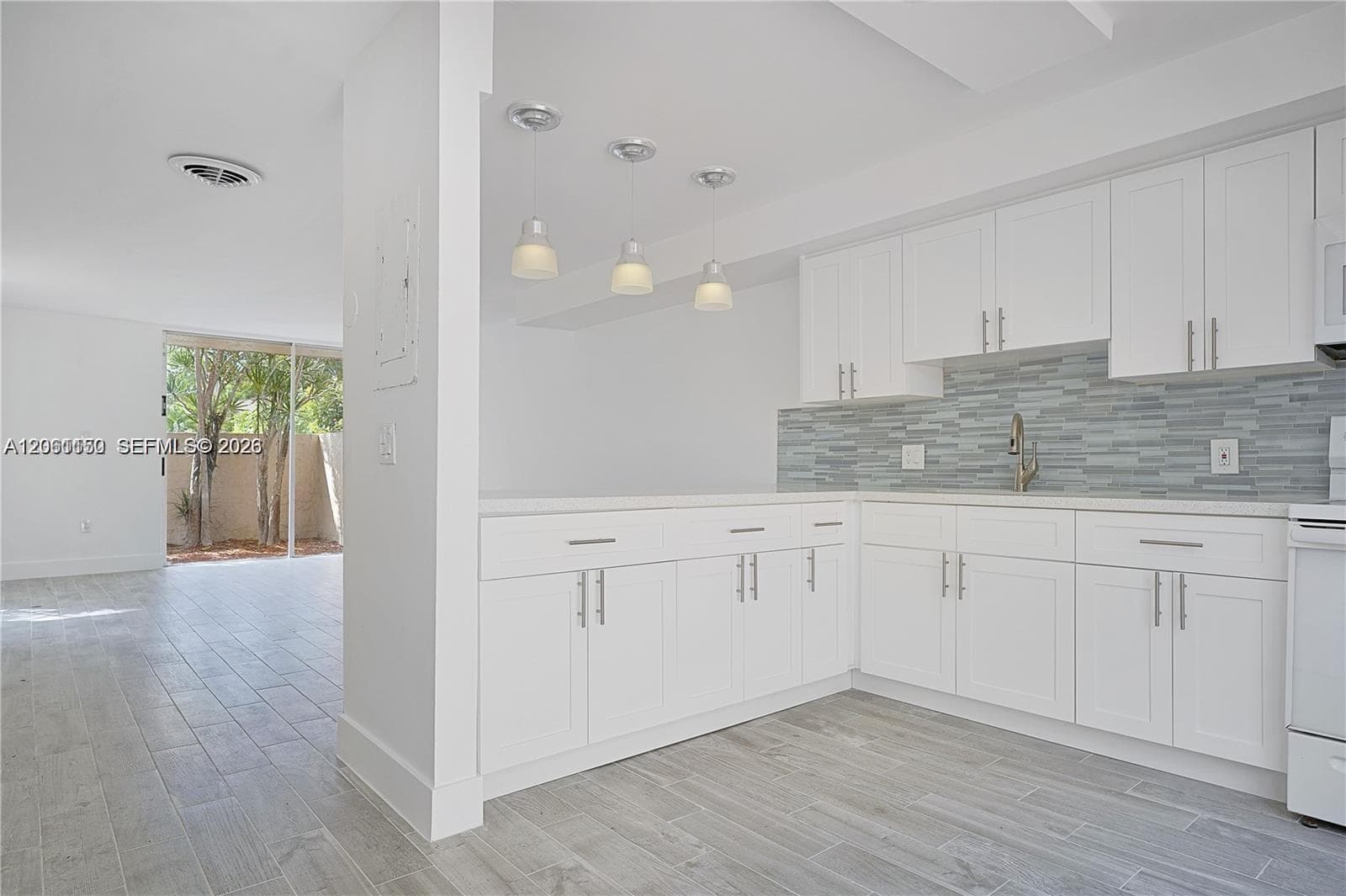 20107 SW 123rd Dr, Miami, FL 33177 photo 4