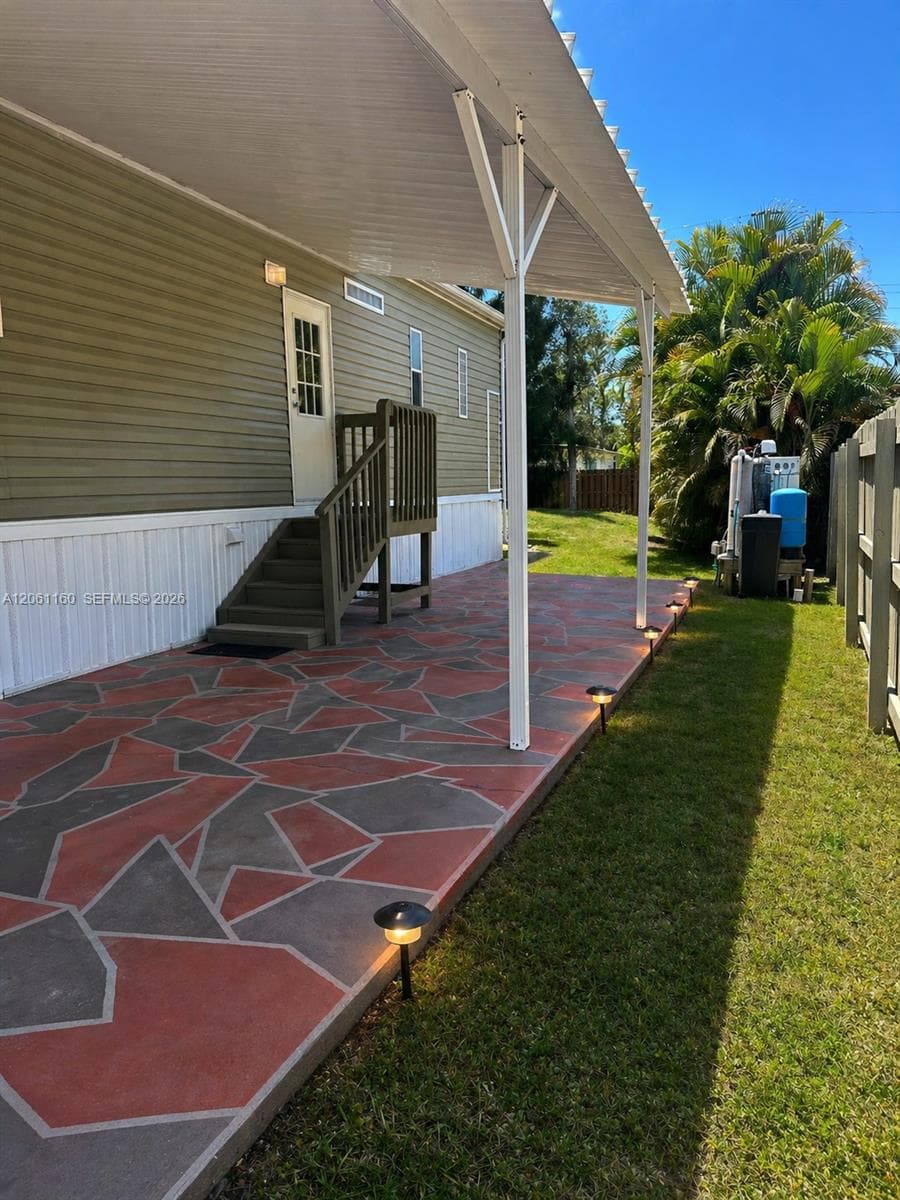20472 Luettich Ln, Other City - In The State Of Florida, FL 33928 photo 5
