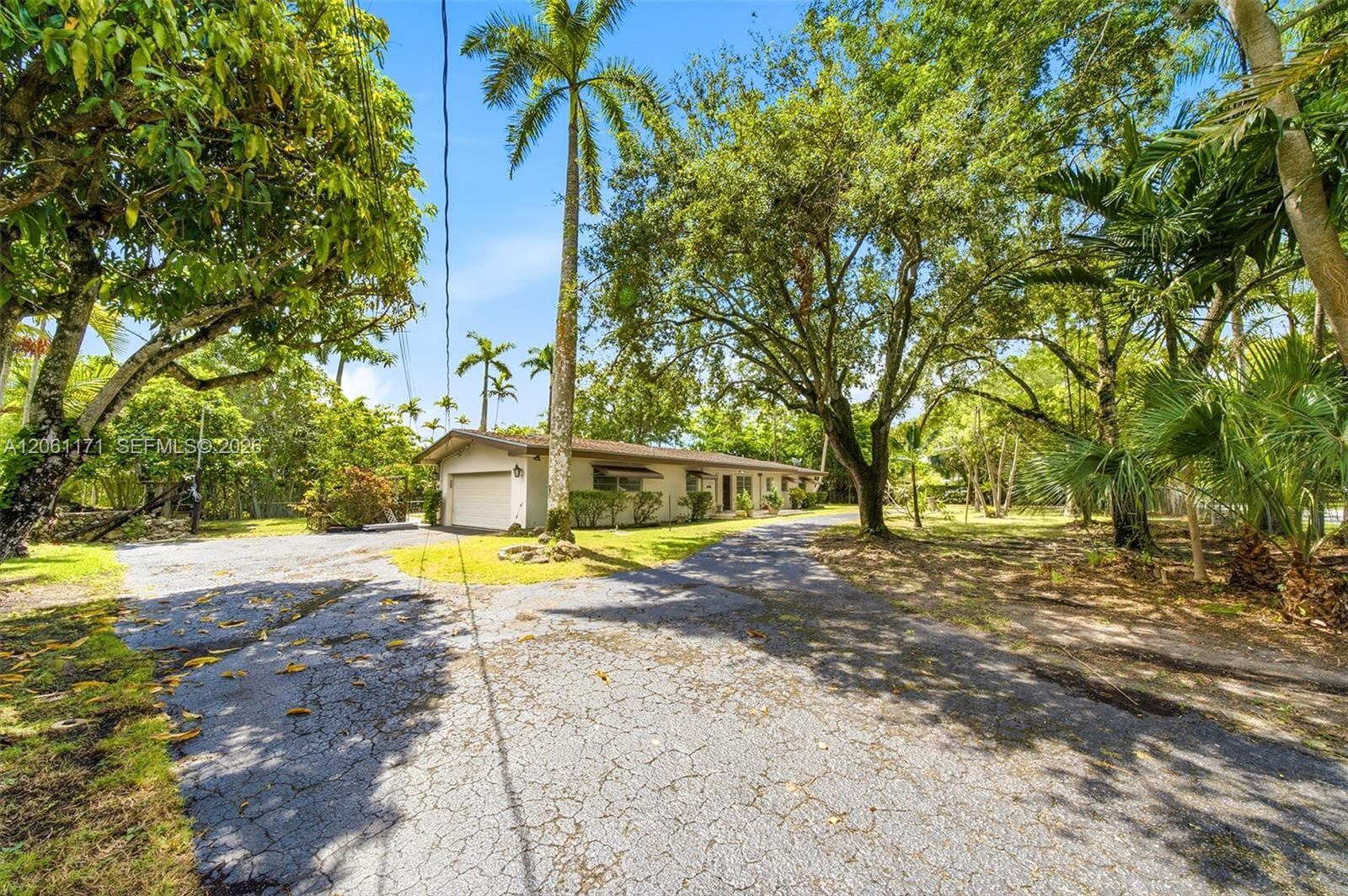 6801 SW 82nd Ave, Miami, FL 33143 photo 2