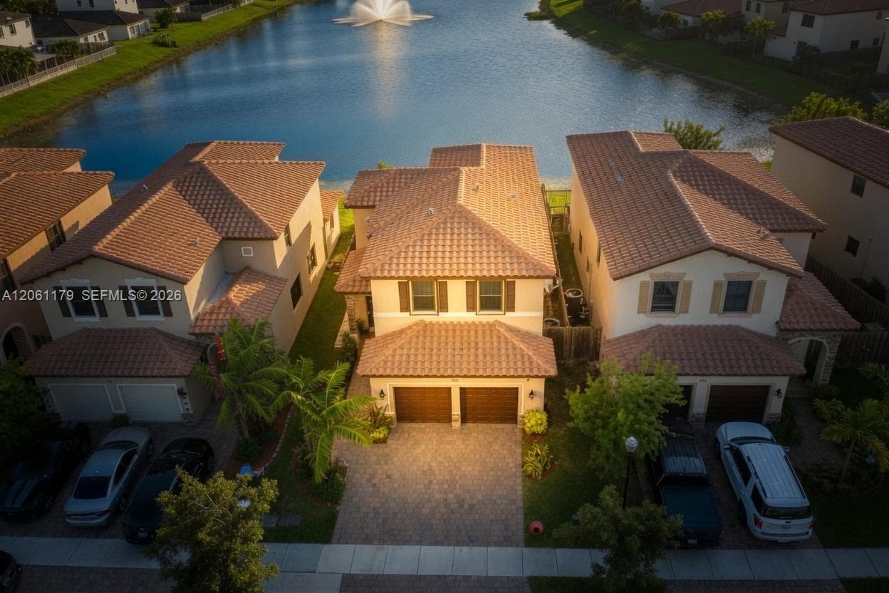 233 NE 23rd Ter, Homestead, FL 33033 photo 2