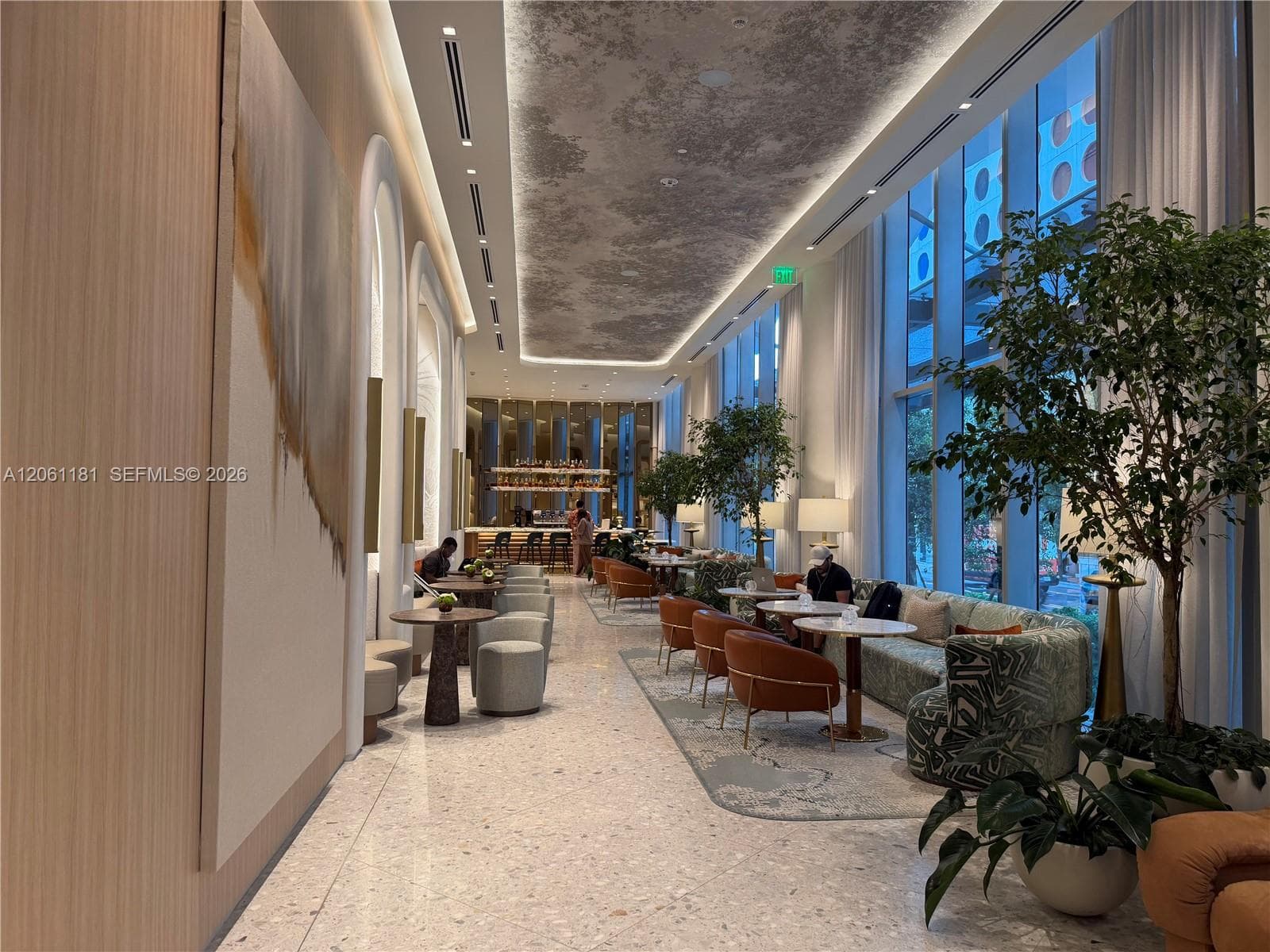 77 SE 5th st # 2106, Miami, FL 33131 photo 2