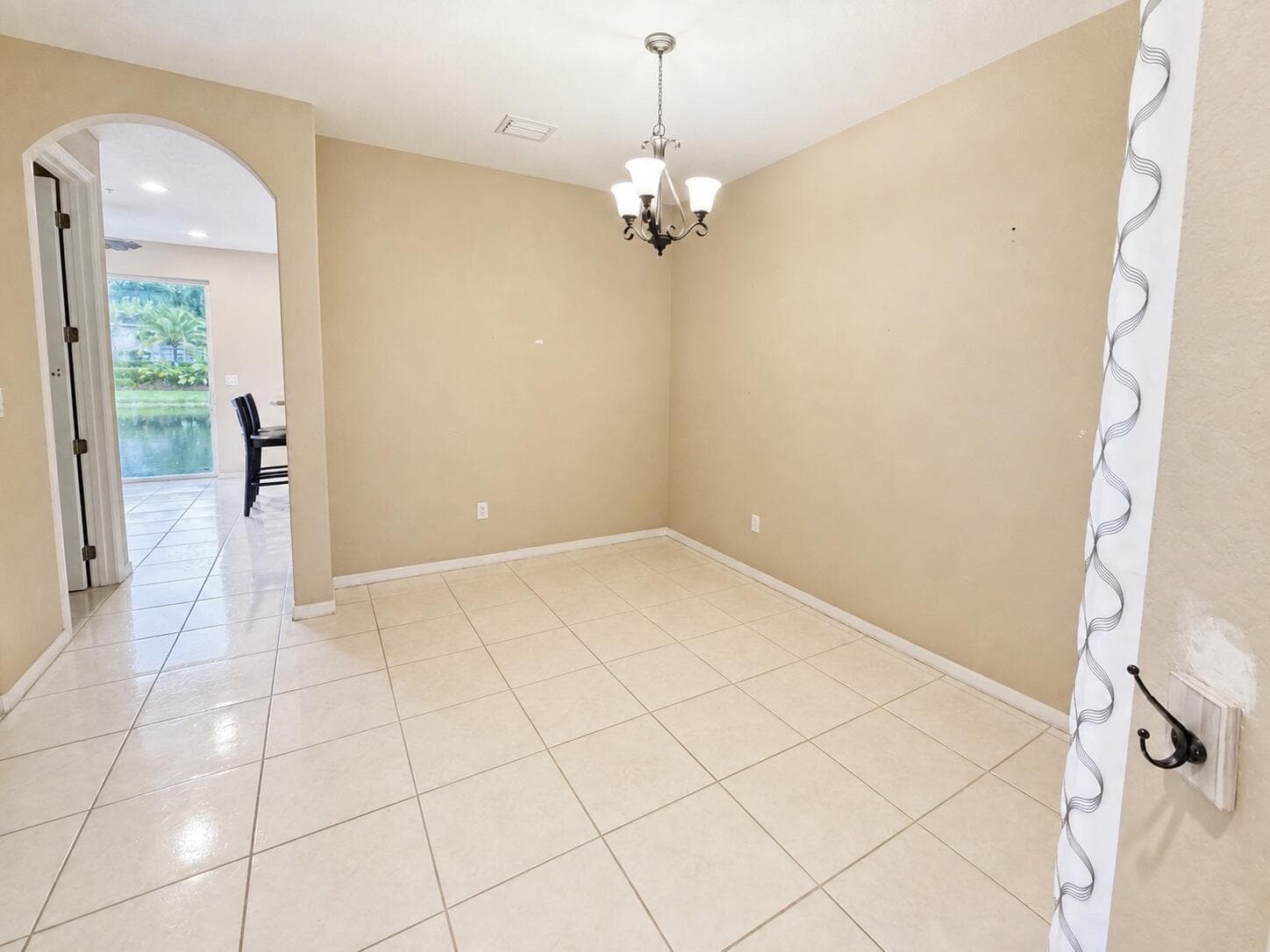 2851 W PROSPECT Road # 1209, Tamarac, FL 33309 photo 5