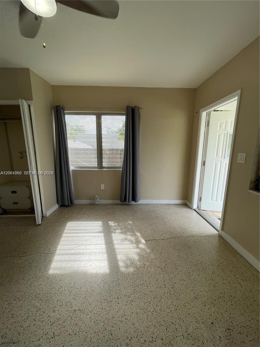 940 SW 4ST # 4, Miami, FL 33130 photo 2