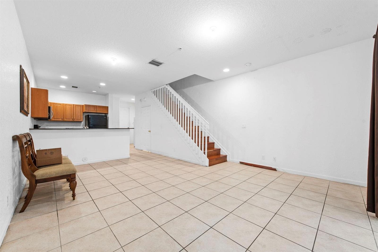 1425 NW 36TH Way, Lauderhill, FL 33311 photo 3