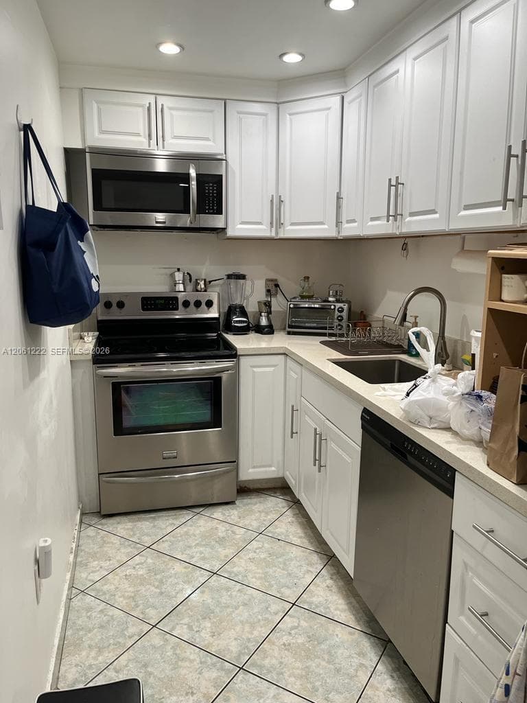 4803 NW 7th St # 306-14, Miami, FL 33126 photo 5