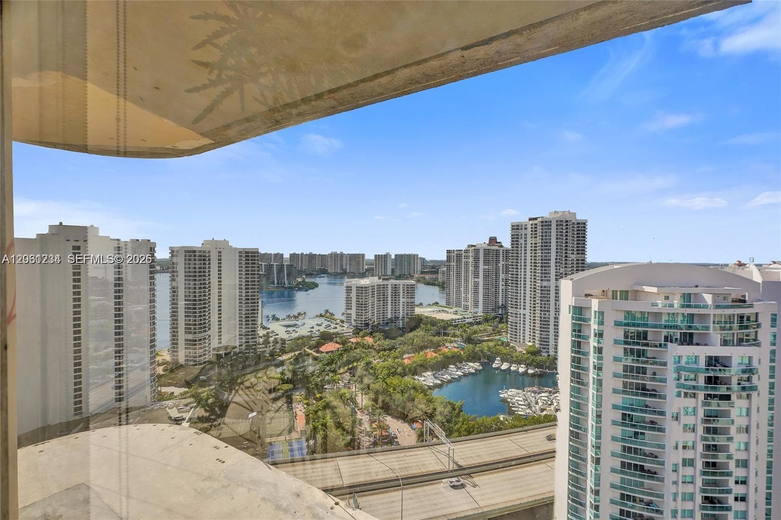 19355 Turnberry Way # 26E, Aventura, FL 33180