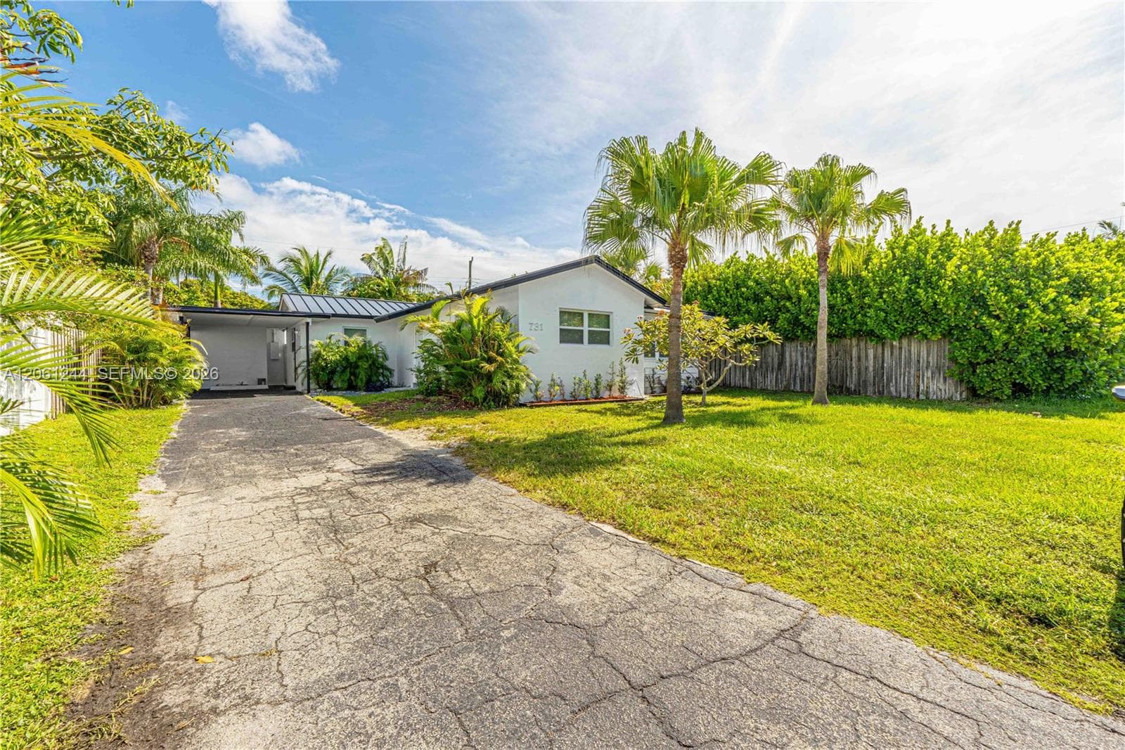 731 NE 16th St, Fort Lauderdale, FL 33304 photo 5
