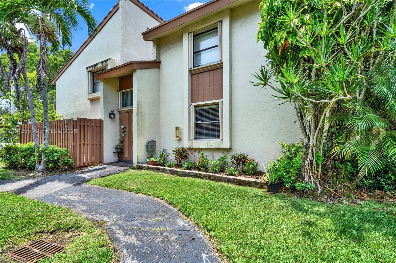 11490 SW 109th Rd # 30F, Miami, FL 33176 photo 3