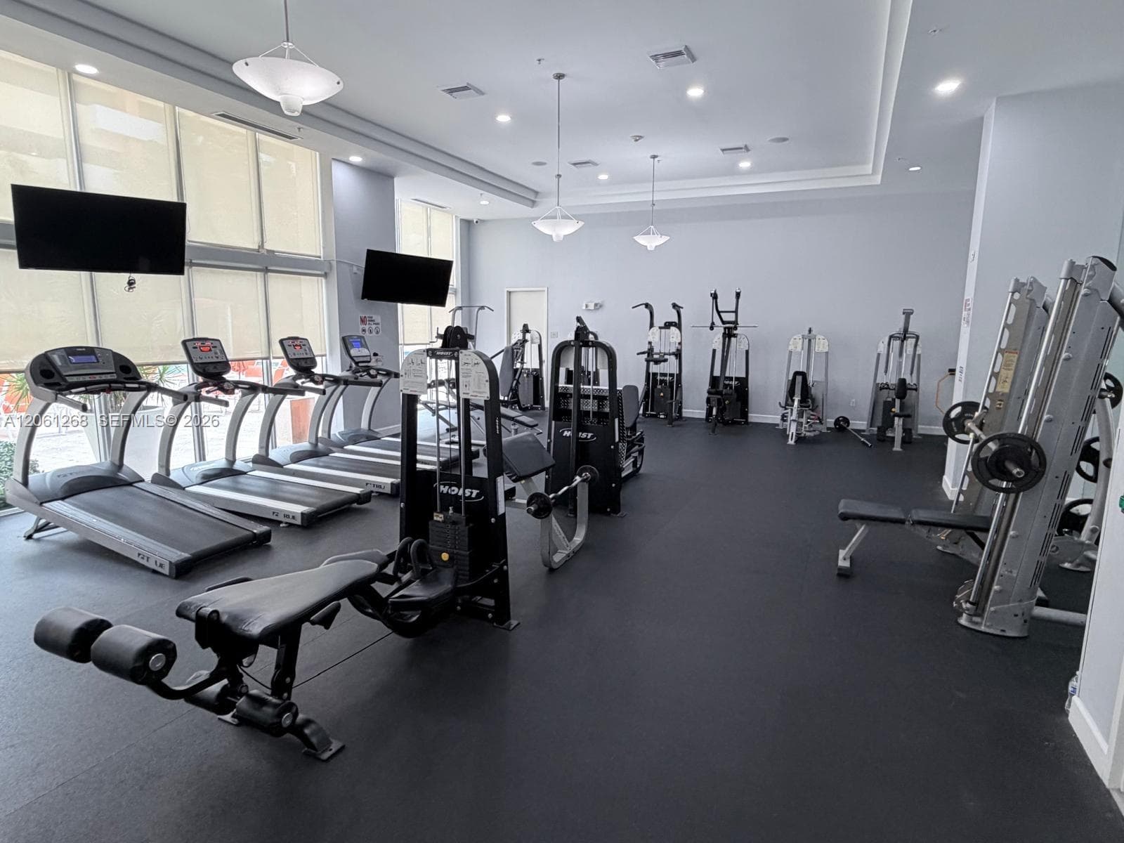 18800 NE 29th Ave # 323, Aventura, FL 33180 photo 4