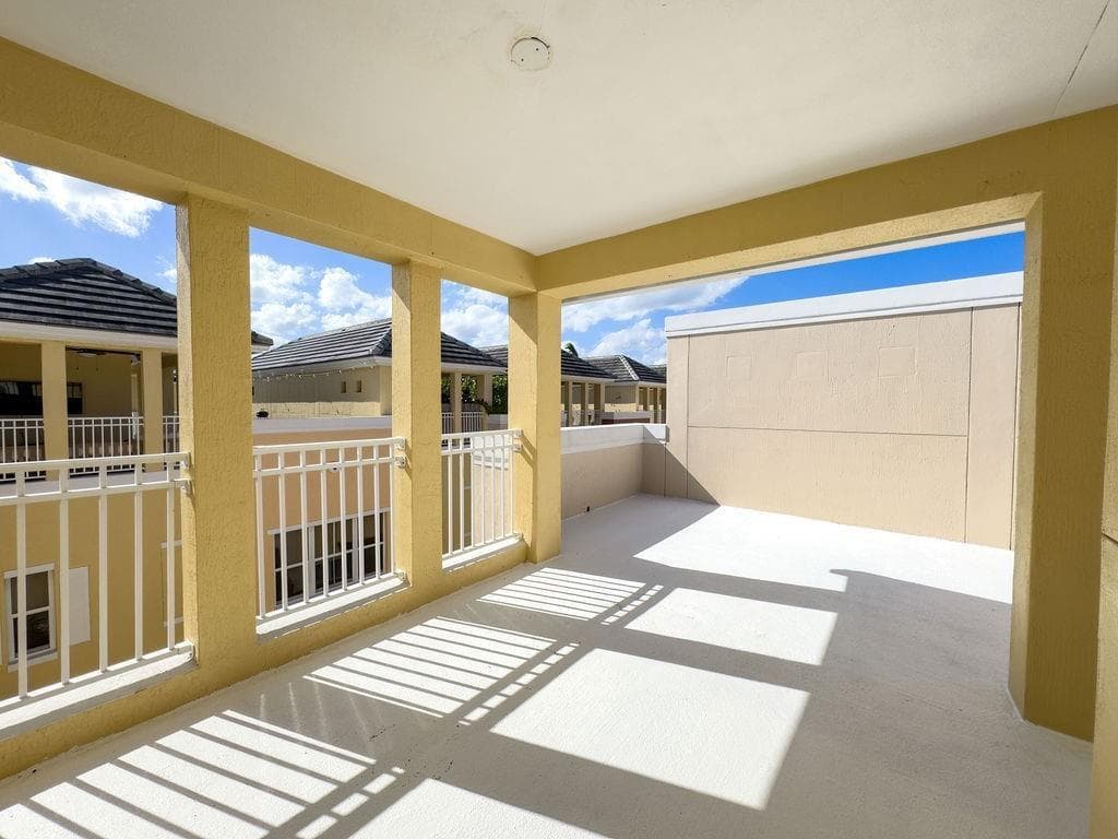 2322 Vintage Drive, Lighthouse Point, FL 33064 photo 3