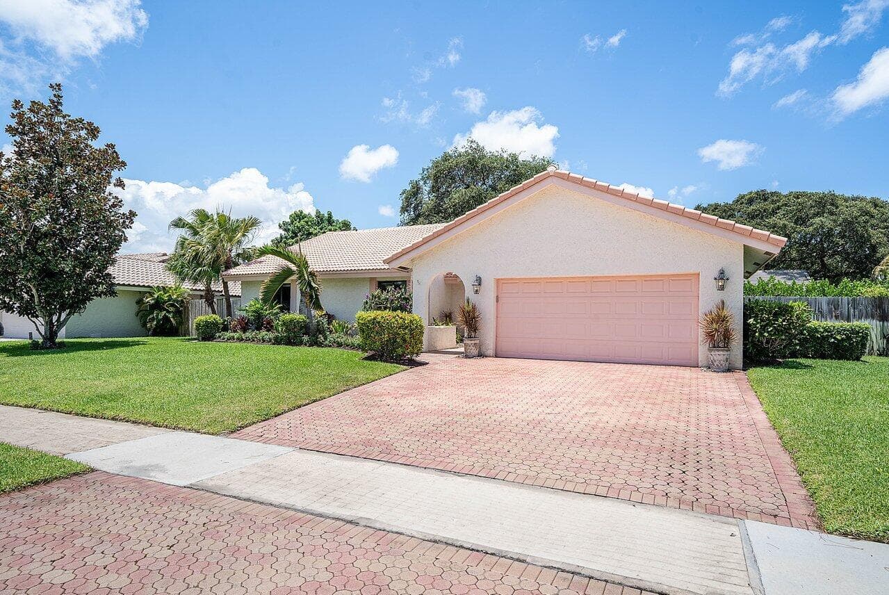 2371 NW 30th Road, Boca Raton, FL 33431 photo 3