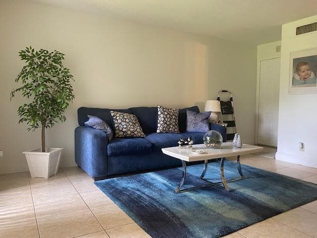 4096 N PINE ISLAND Road N # 2110, Sunrise, FL 33351 photo 5