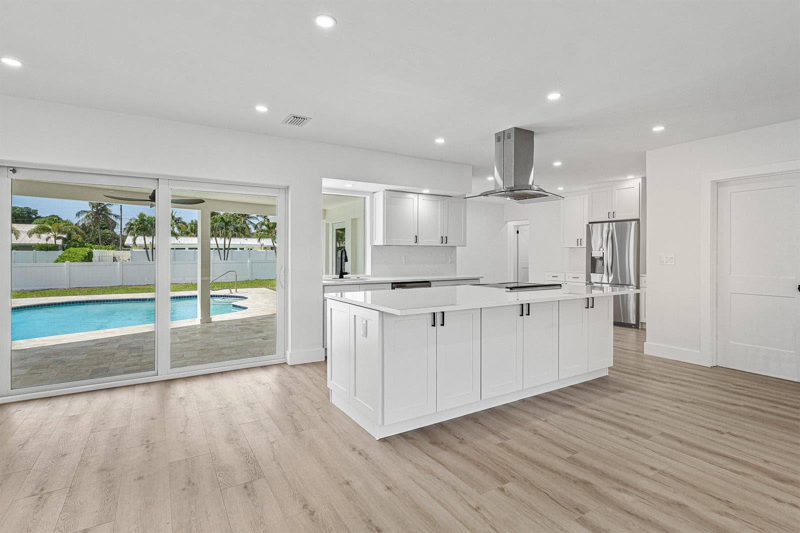 970 SW 7TH Street, Boca Raton, FL 33486 photo 5