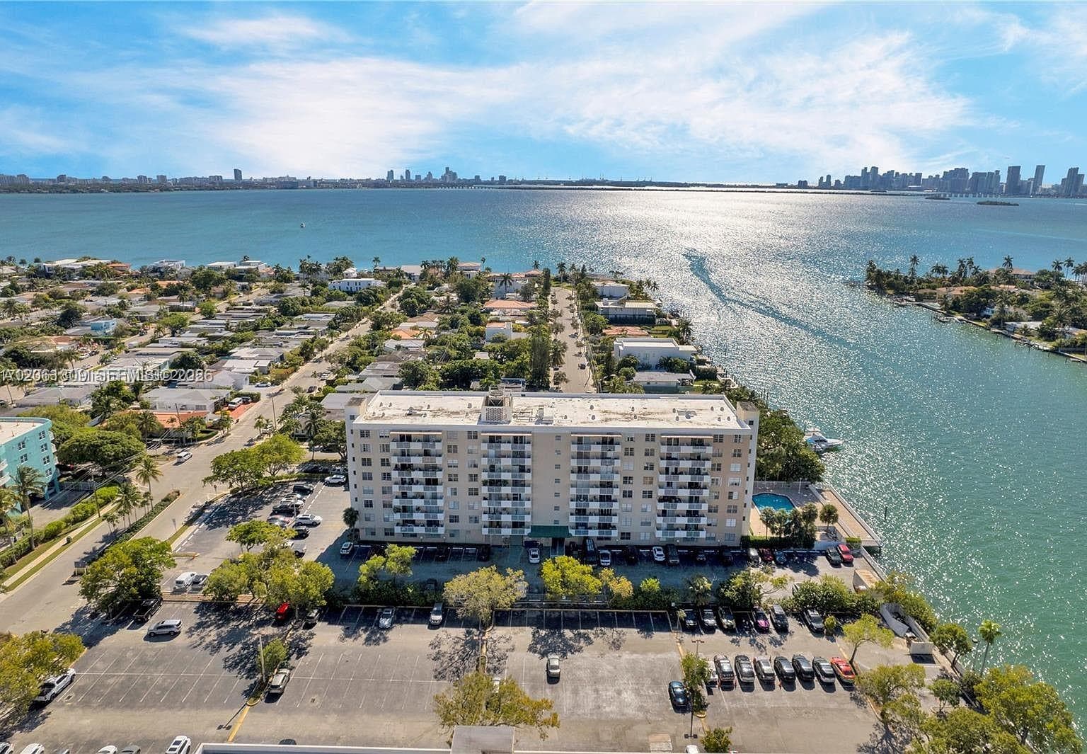 1455 N Treasure Dr # PH-H, North Bay Village, FL 33141 photo 5