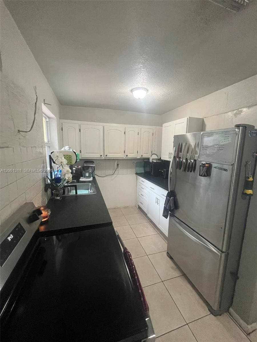 240 NE 23rd Ct, Pompano Beach, FL 33060 photo 3
