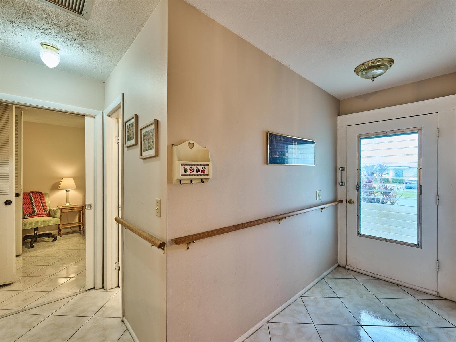 2804 Crosley Drive E # F, West Palm Beach, FL 33415 photo 4