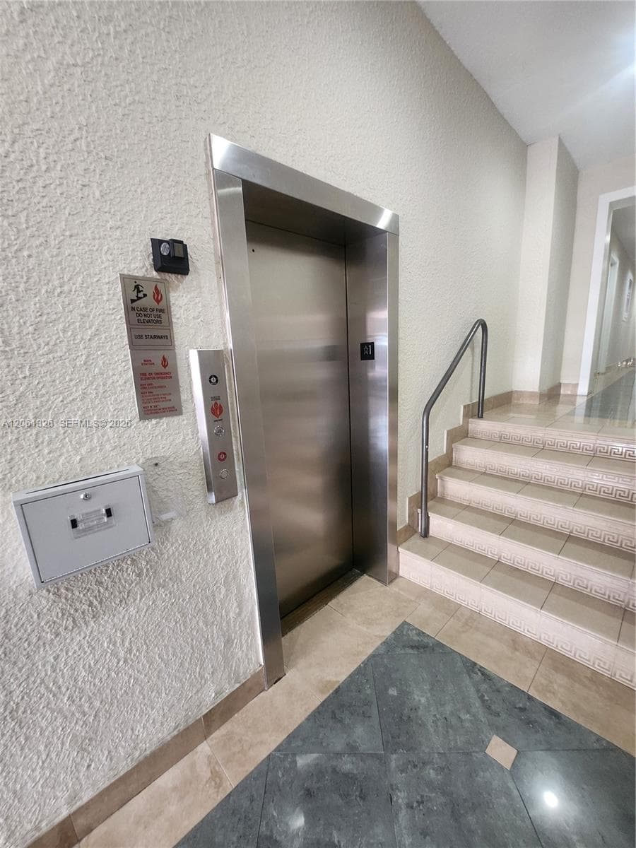 2700 Collins Ave # 110, Miami Beach, FL 33140 photo 4