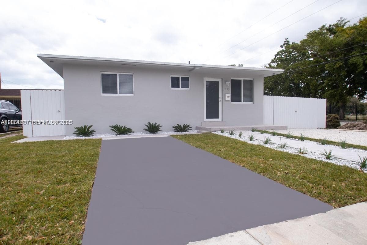 233-B NW 53rd Ave # 1, Miami, FL 33126 photo 2