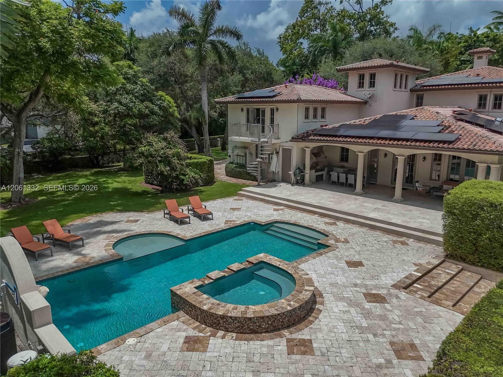 9501 Kerwood Ct, Coral Gables, FL 33156 photo 5