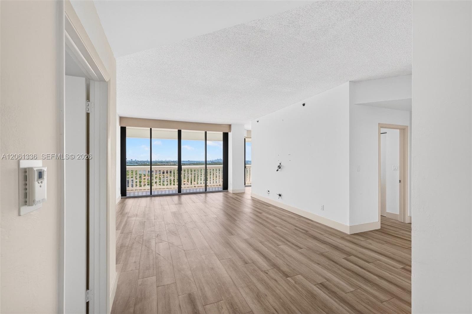 2000 Island Blvd # 3008, Aventura, FL 33160 photo 3