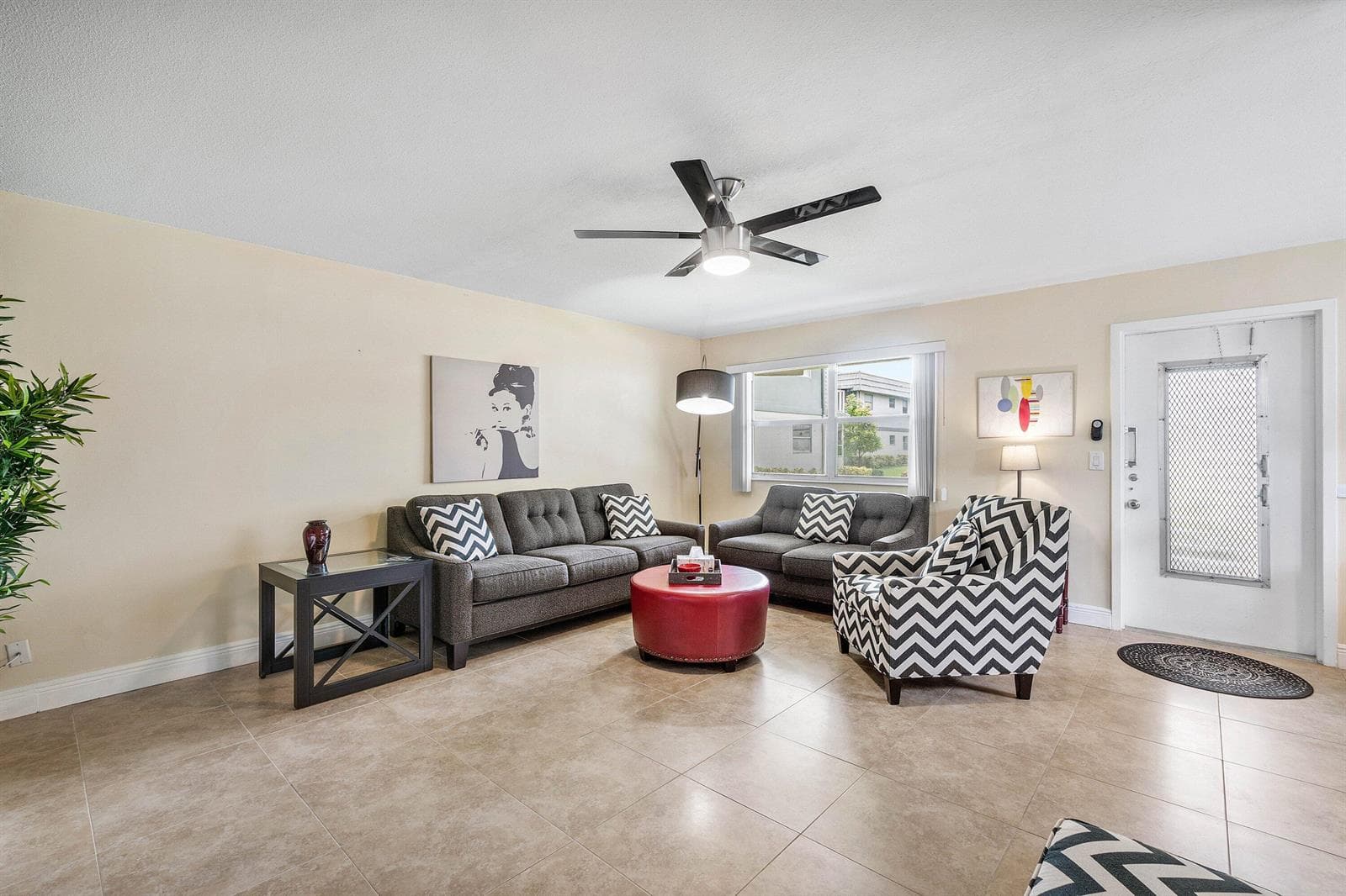 737 FLANDERS P Drive, Delray Beach, FL 33484 photo 3