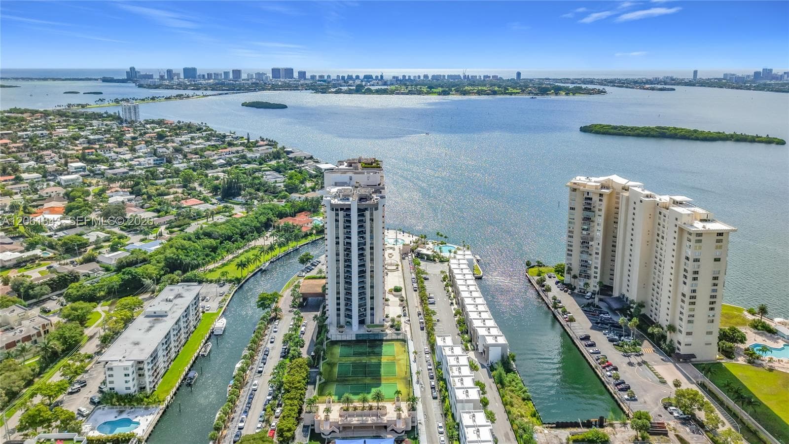 1800 NE 114th St # 1508, Miami, FL 33181 photo 2