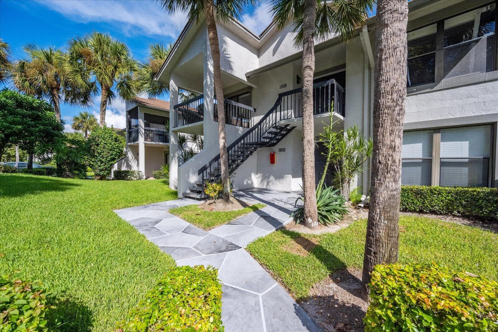 11311 Pond View Drive # C201, Wellington, FL 33414 photo 2