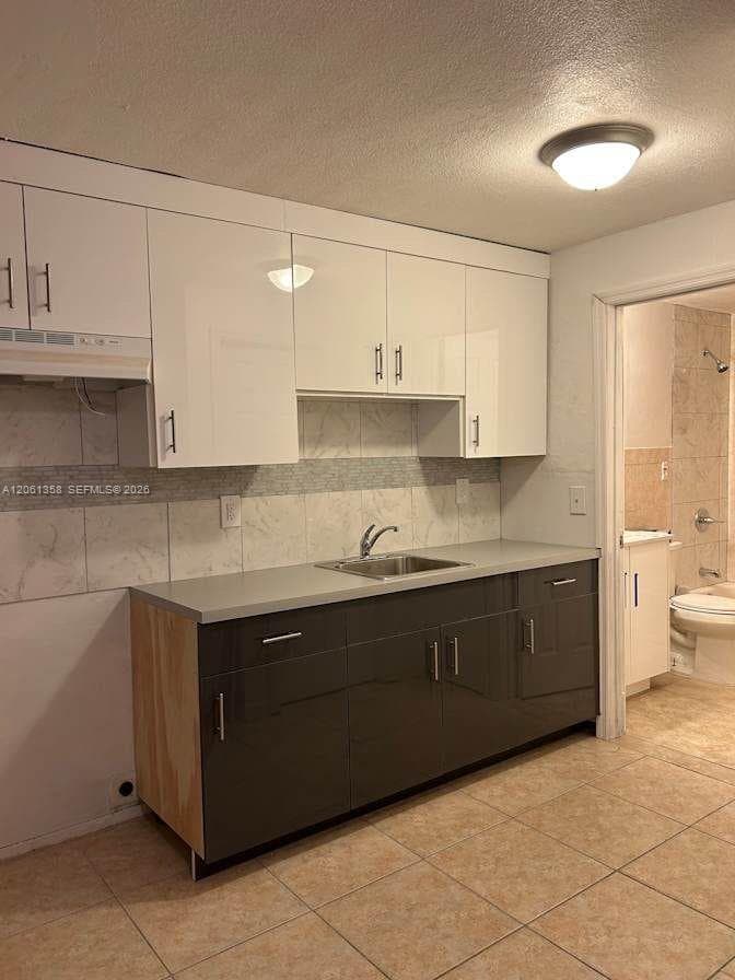 236 NW 9th Ave, South Bay, FL 33493 photo 4