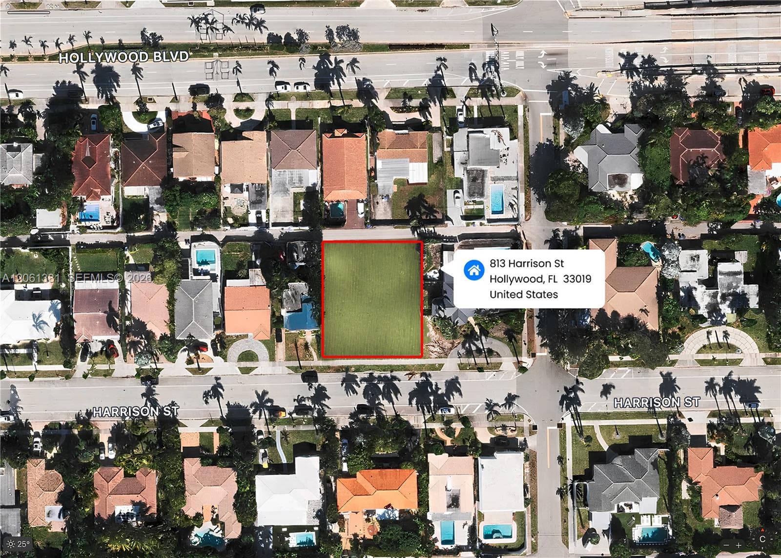 813 Harrison St, Hollywood, FL 33019 photo 2