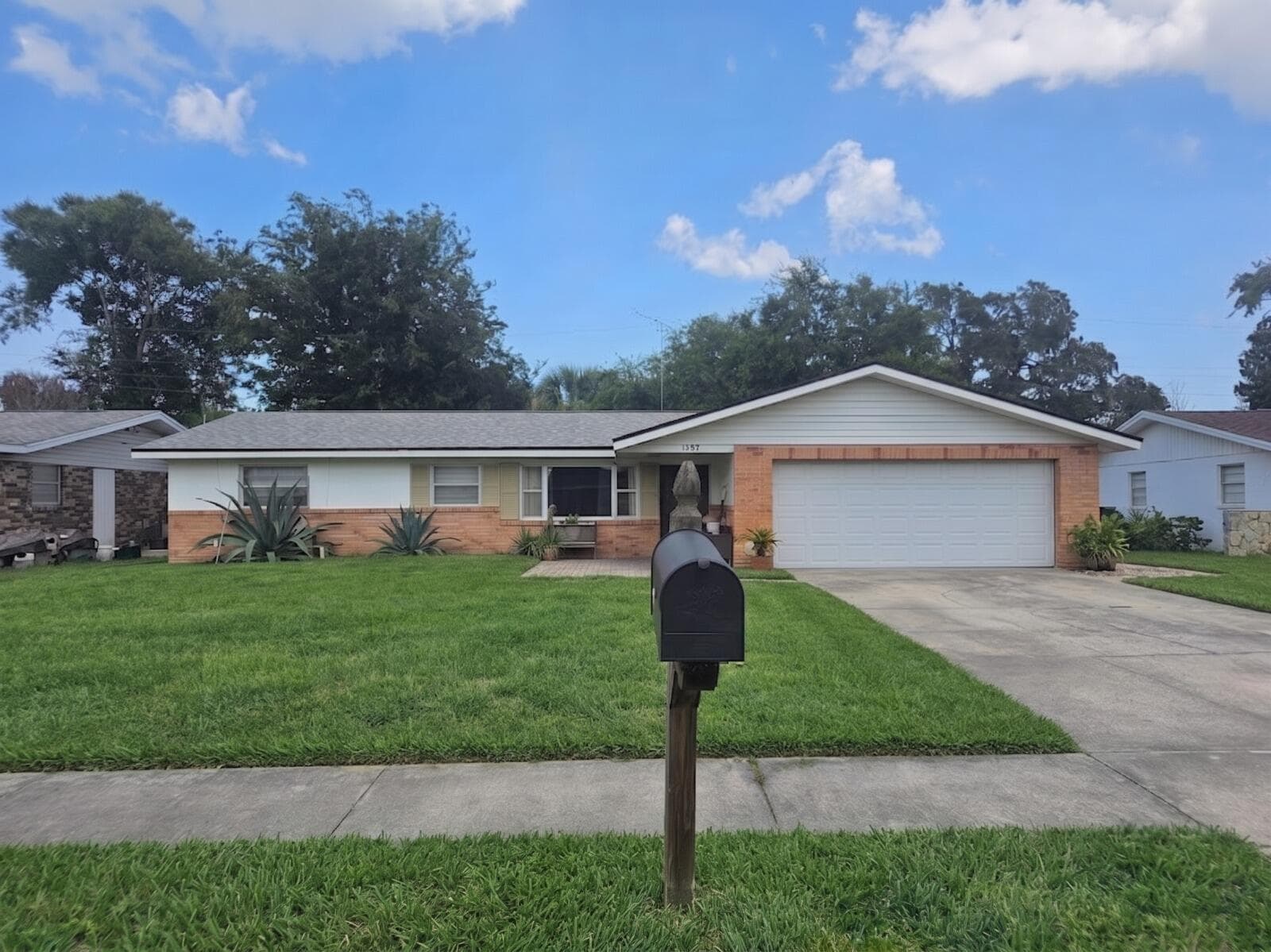 1357 BEACON Drive, FL 32117