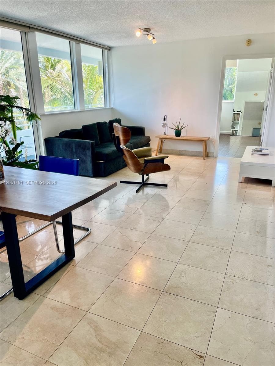 7800 Collins Ave # 309, Miami Beach, FL 33141 photo 4