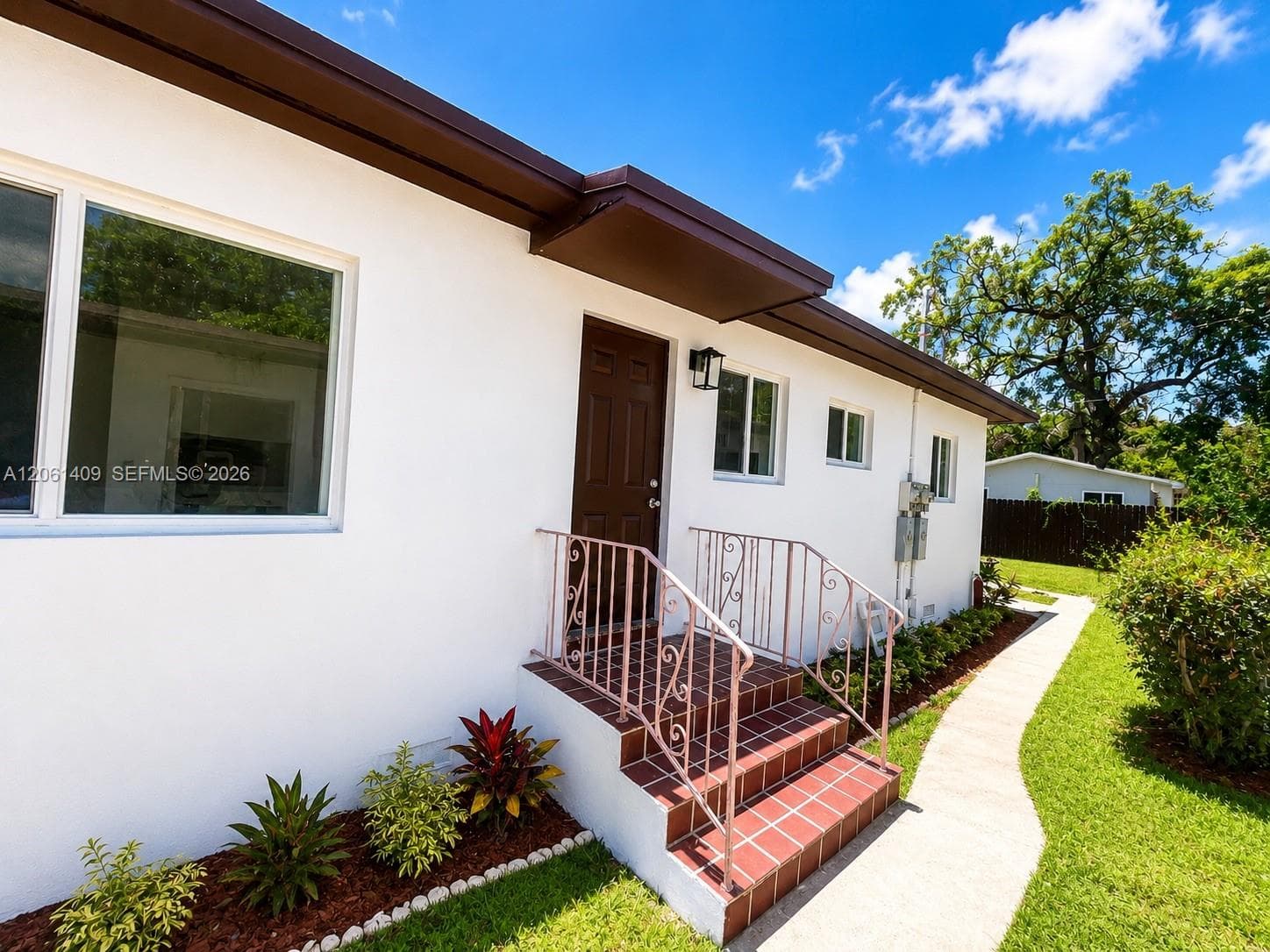 750-752 NW 52nd St, Miami, FL 33127 photo 4