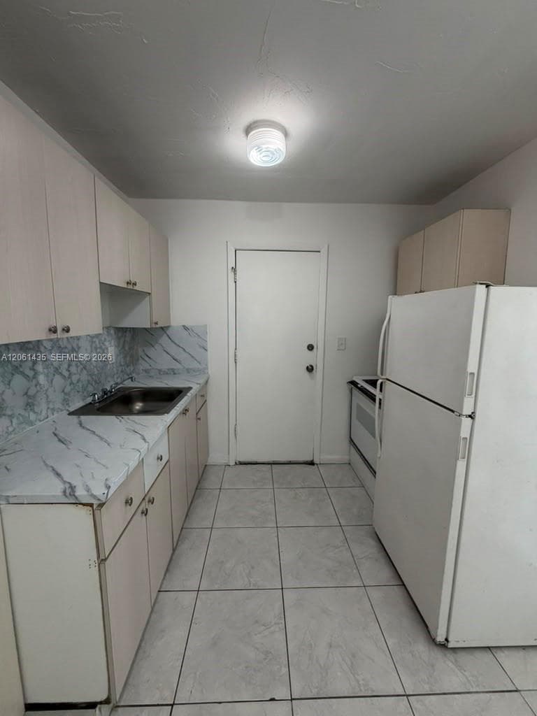 2458 NW 82nd St # 0, Miami, FL 33147 photo 5